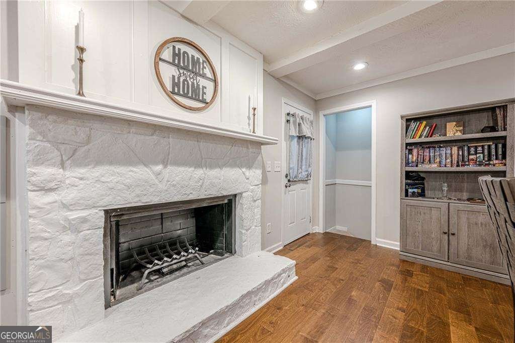 537 Raven Springs Trail Stone Mountain - Photo 12