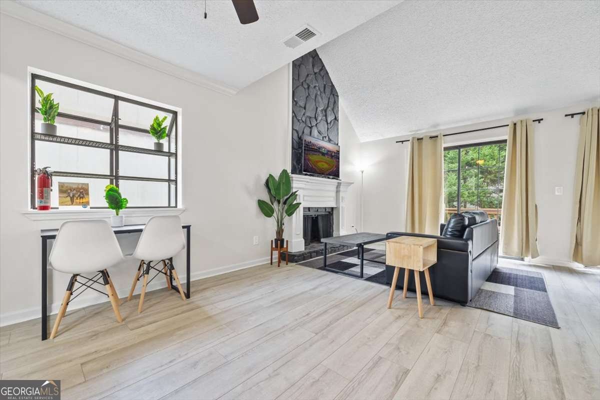 1058 Falling Water Drive Smyrna - Photo 6