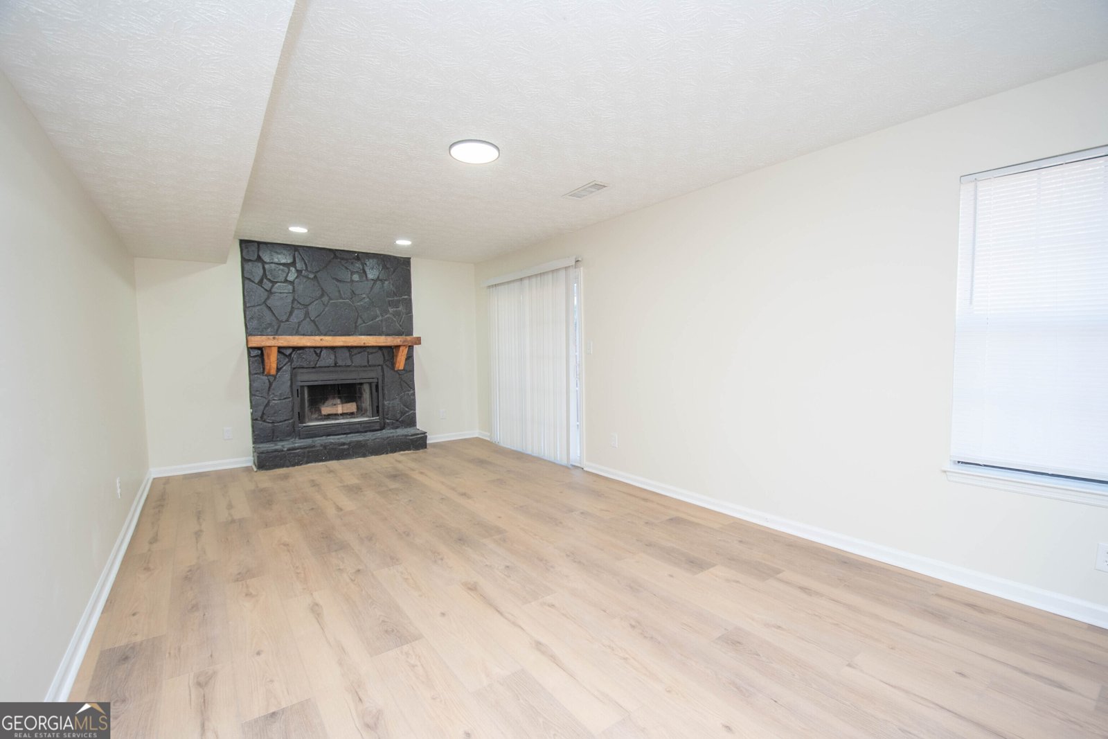 2975 Sandy Circle Riverdale - Photo 35