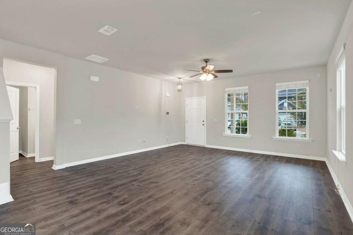 183 Benelli Drive Pooler - Photo 10