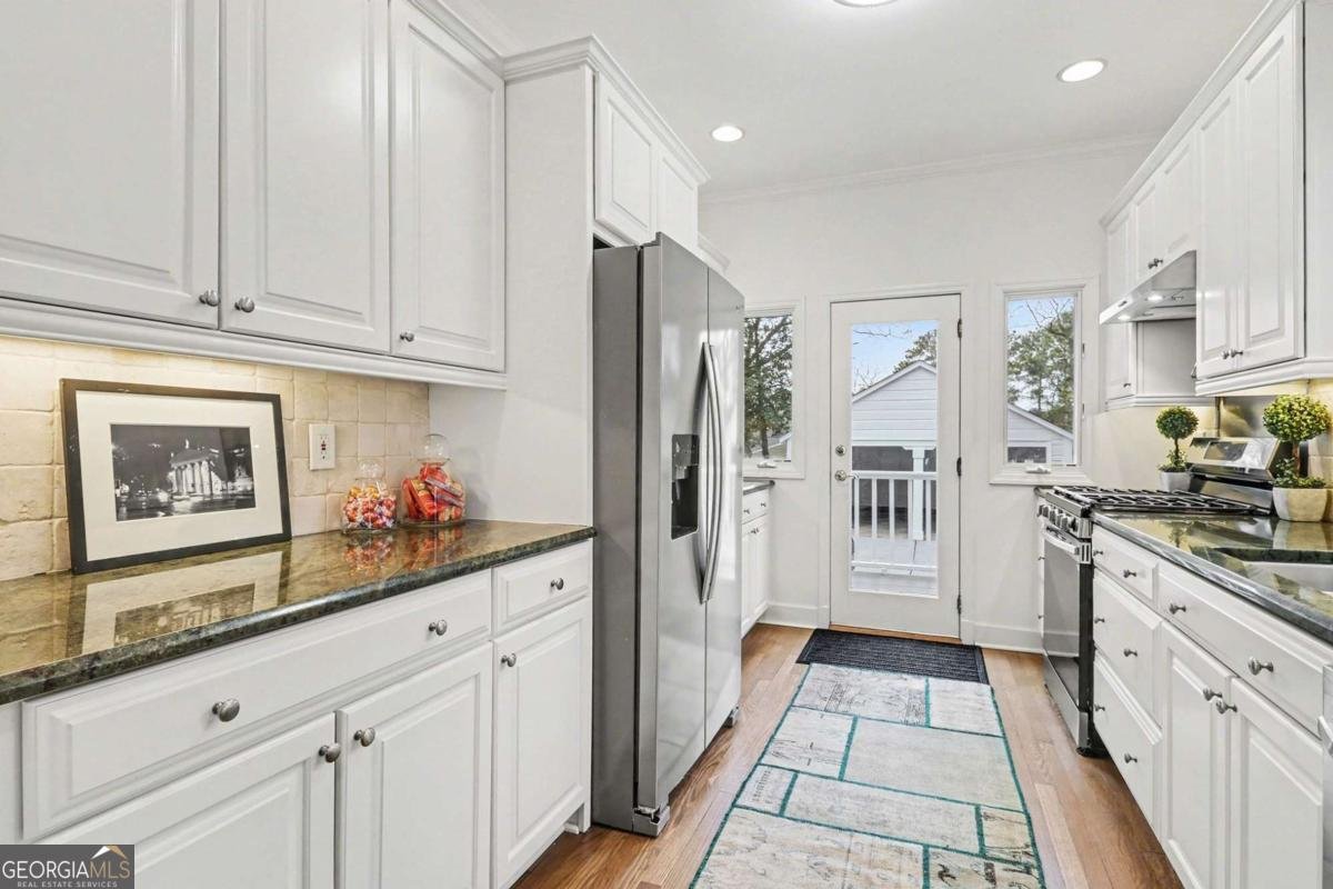 1746 Johnson Road Atlanta - Photo 18