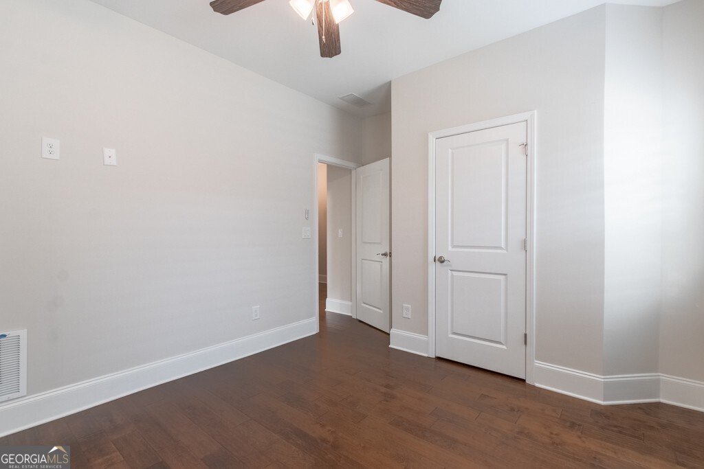 601 Cork Street Woodstock - Photo 34