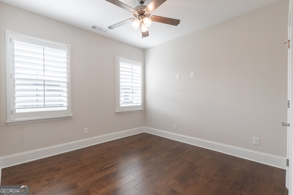 601 Cork Street Woodstock - Photo 35