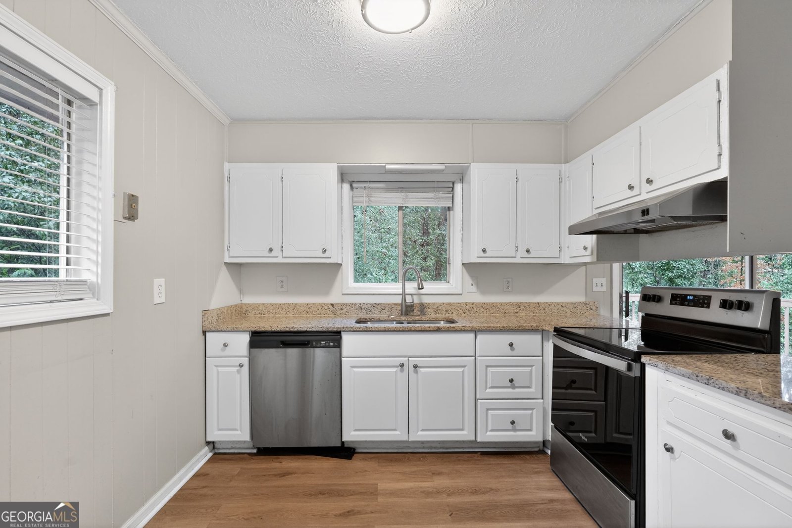 418 Colchester Drive Stone Mountain - Photo 18