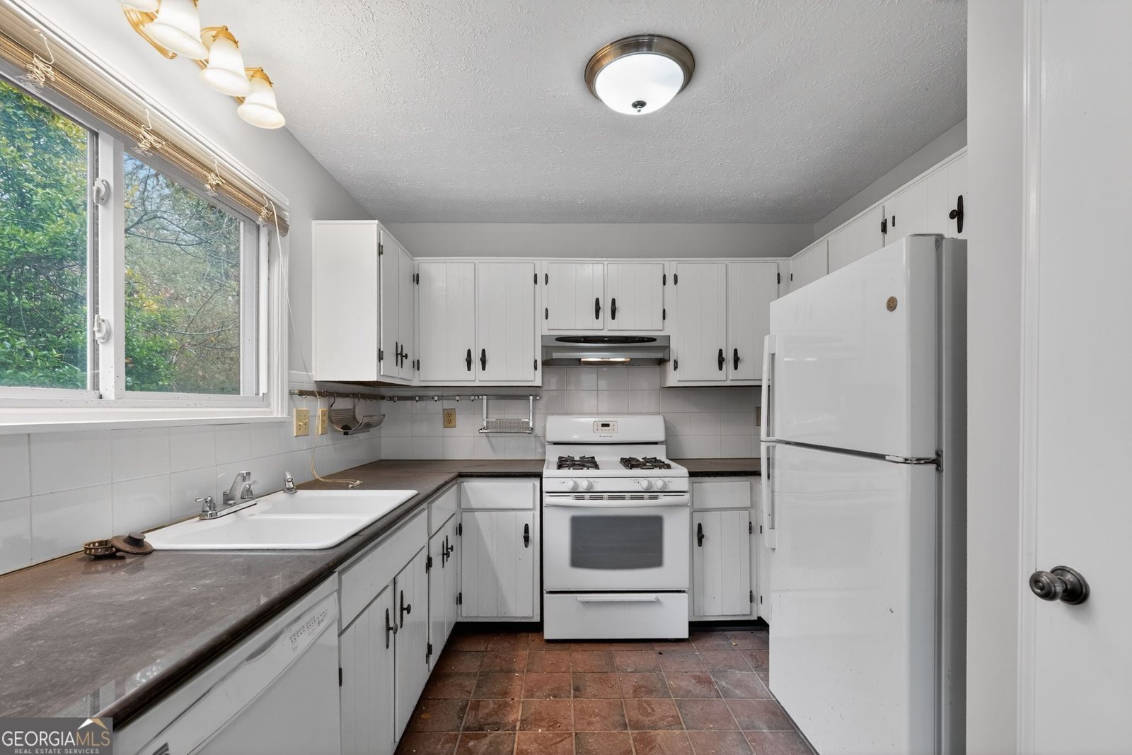 1056 Park Forest Trail Lilburn - Photo 12