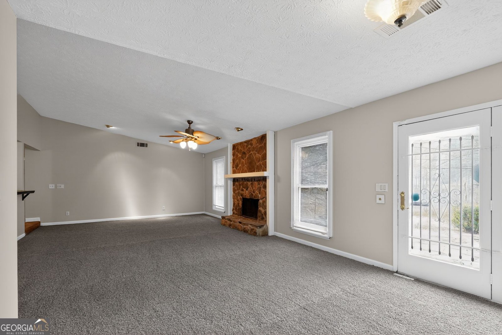 1056 Park Forest Trail Lilburn - Photo 8