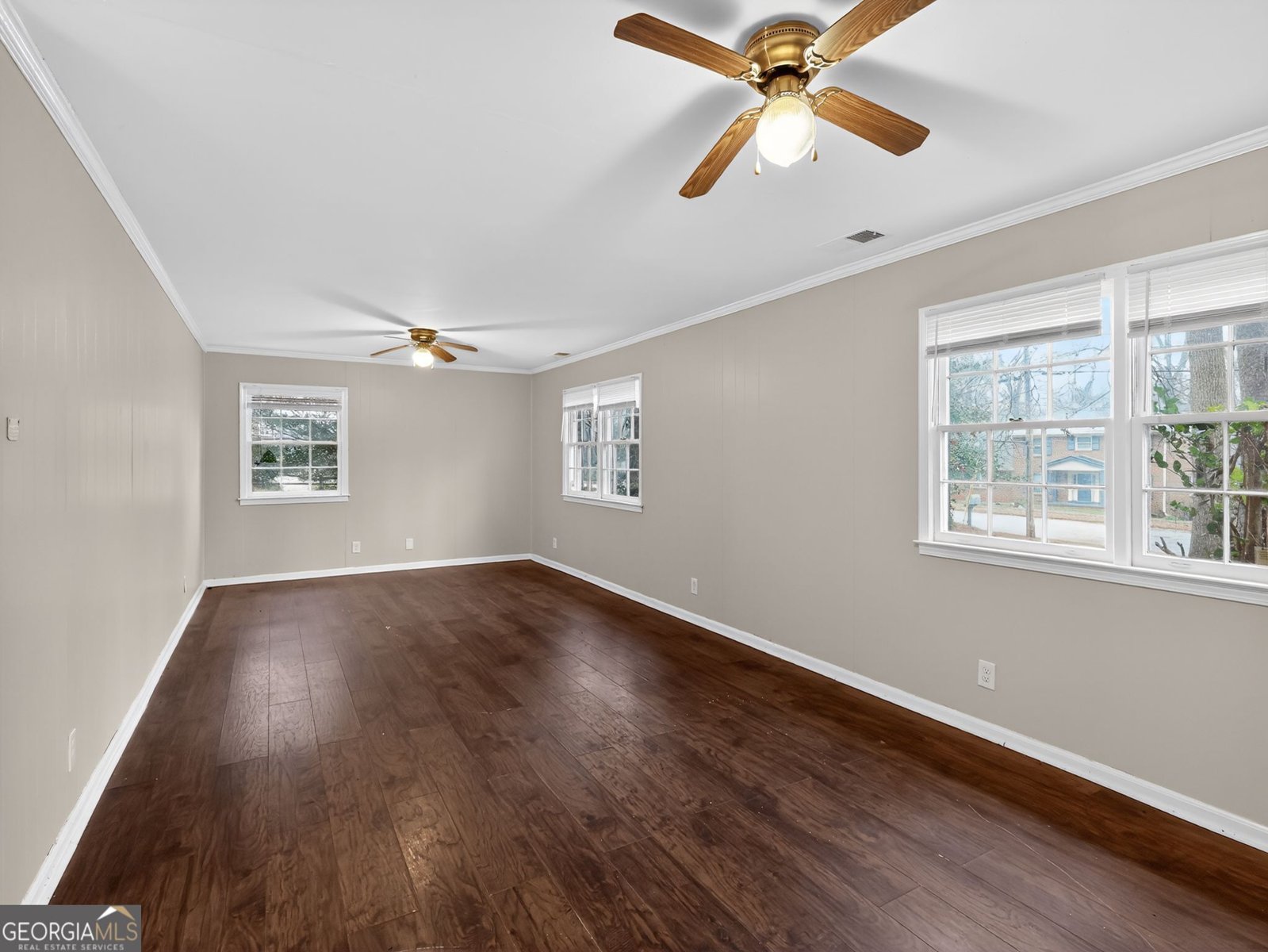 4902 Pine Hill Court Stone Mountain - Photo 7