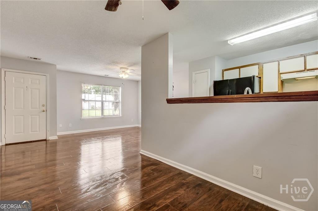 160 Laurelwood Drive Savannah - Photo 10