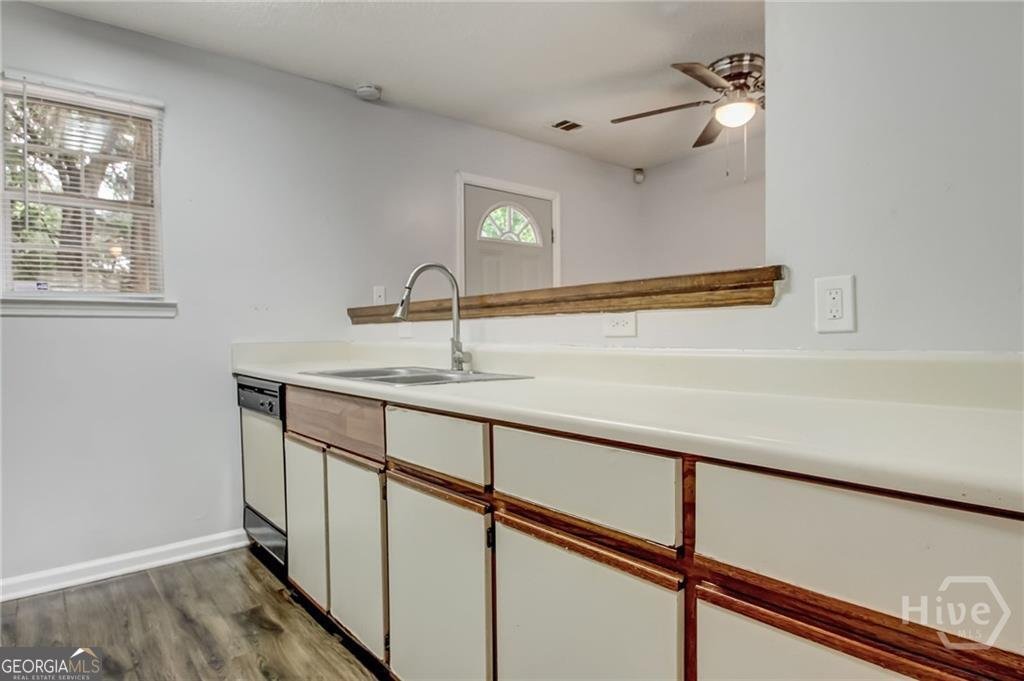 160 Laurelwood Drive Savannah - Photo 12