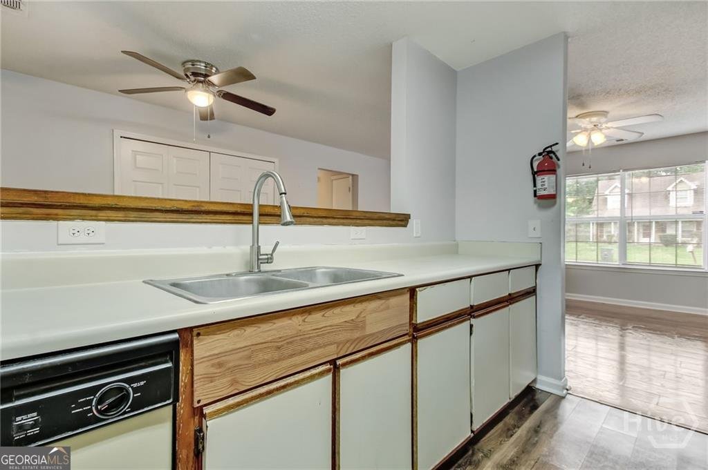 160 Laurelwood Drive Savannah - Photo 13