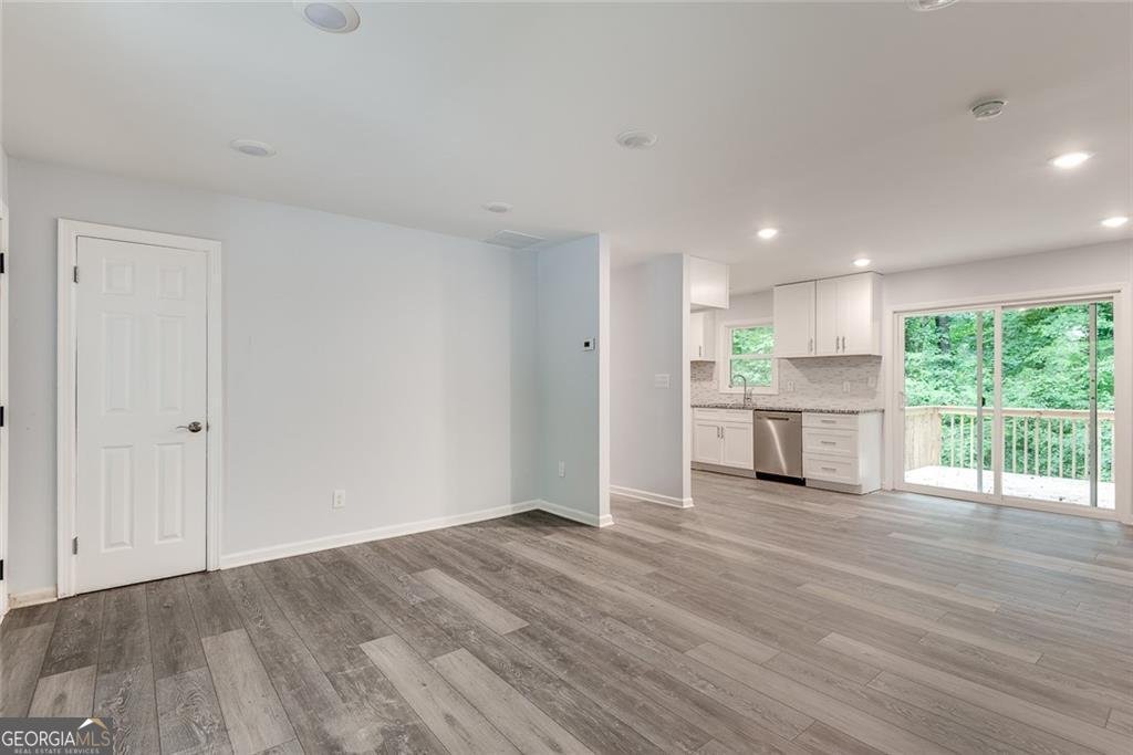 6030 Ridge Drive Mableton - Photo 7