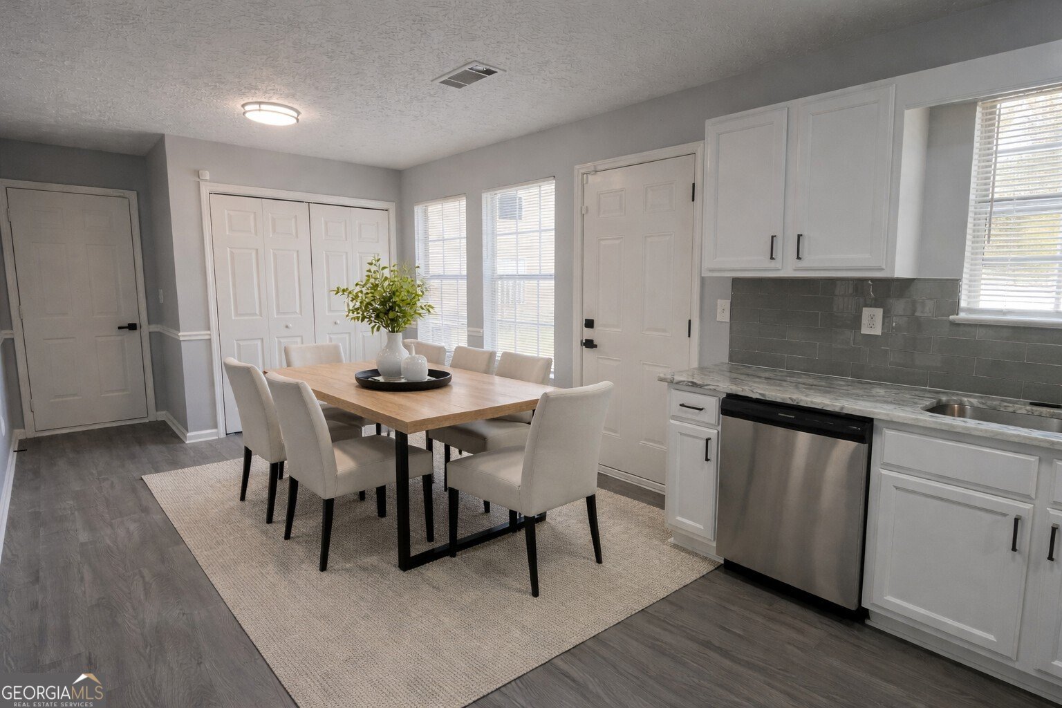 9221 Green Side Path Riverdale - Photo 10