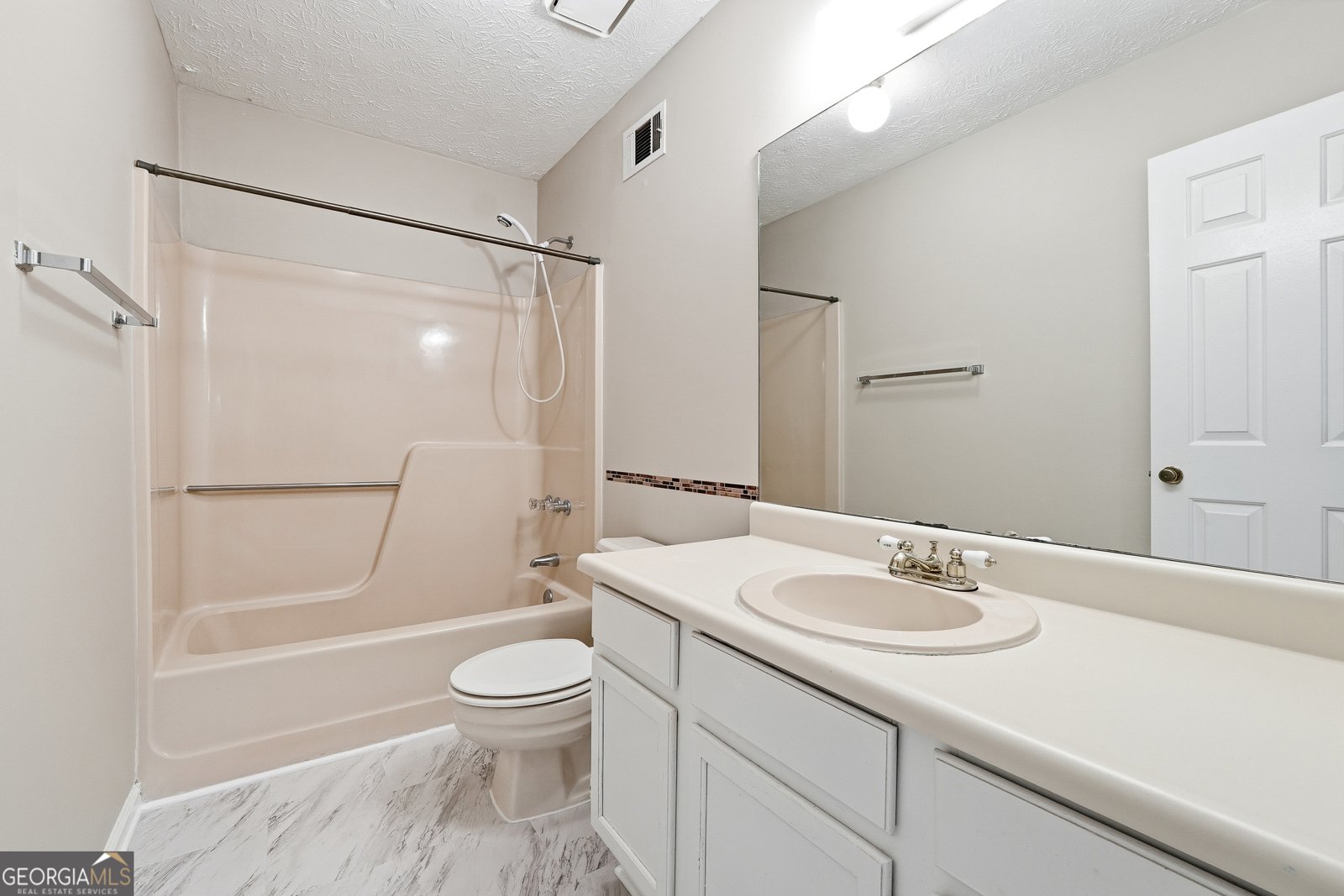 136 Sterling Court Alpharetta - Photo 14