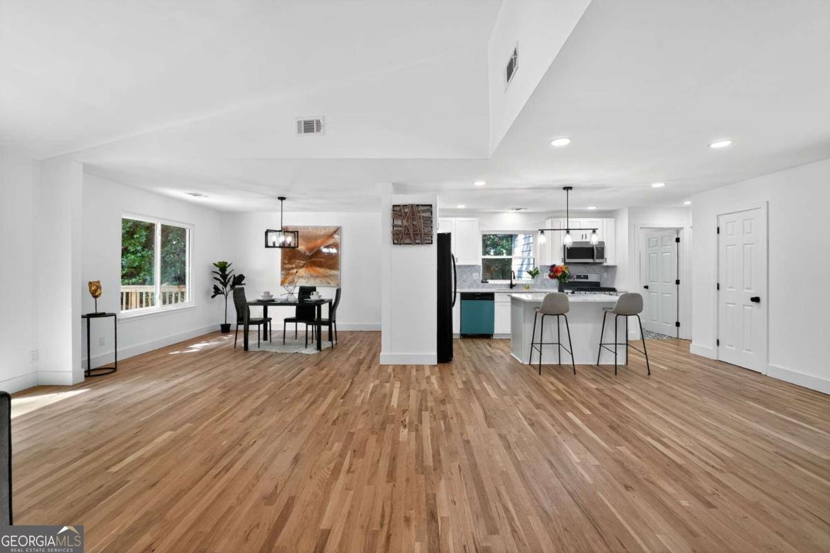 1437 Stoneleigh Hill Road Lithonia - Photo 13