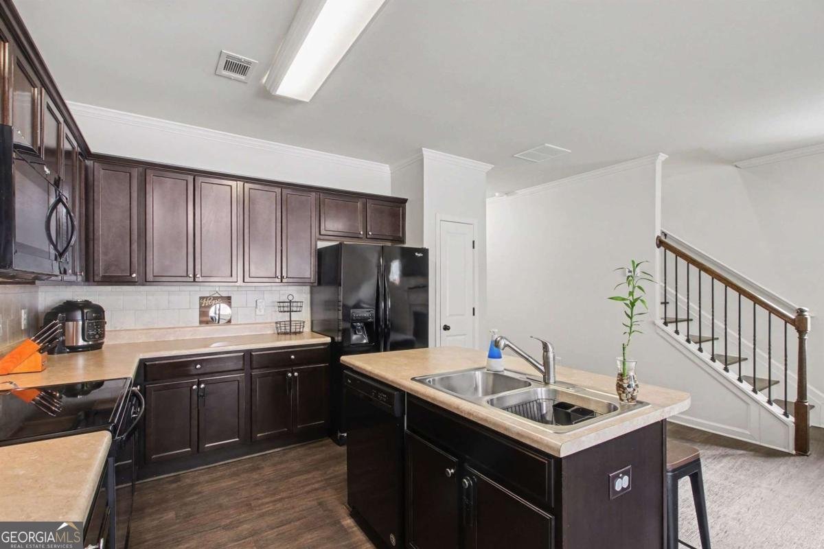 5345 Timber Hills Drive Oakwood - Photo 11