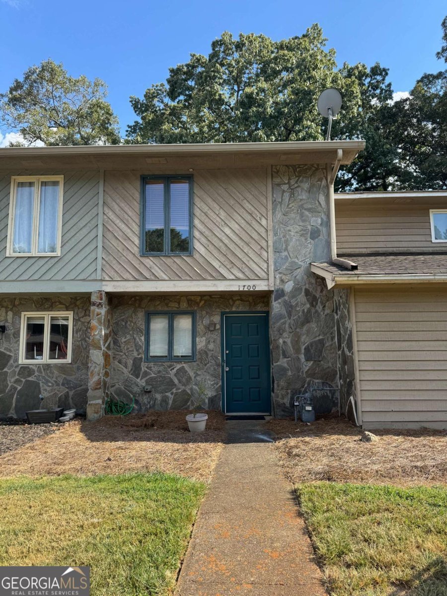 1700 WYNNDOWNE Trail Smyrna - Photo 1