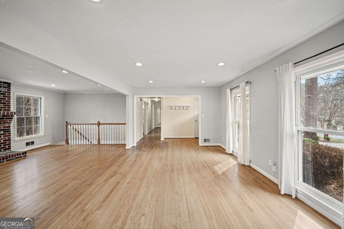 1900 Chancery Lane Chamblee - Photo 8