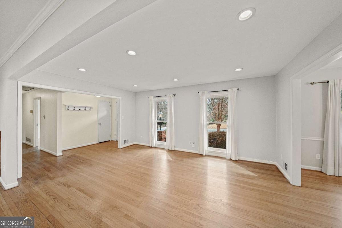 1900 Chancery Lane Chamblee - Photo 9