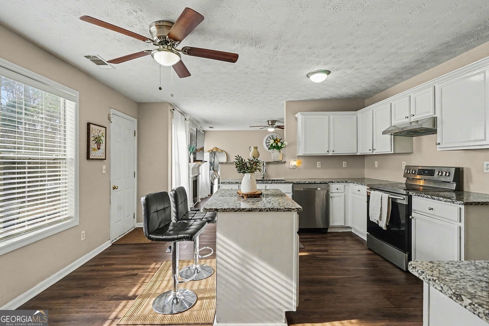 6577 Laurens Way Stone Mountain - Photo 13