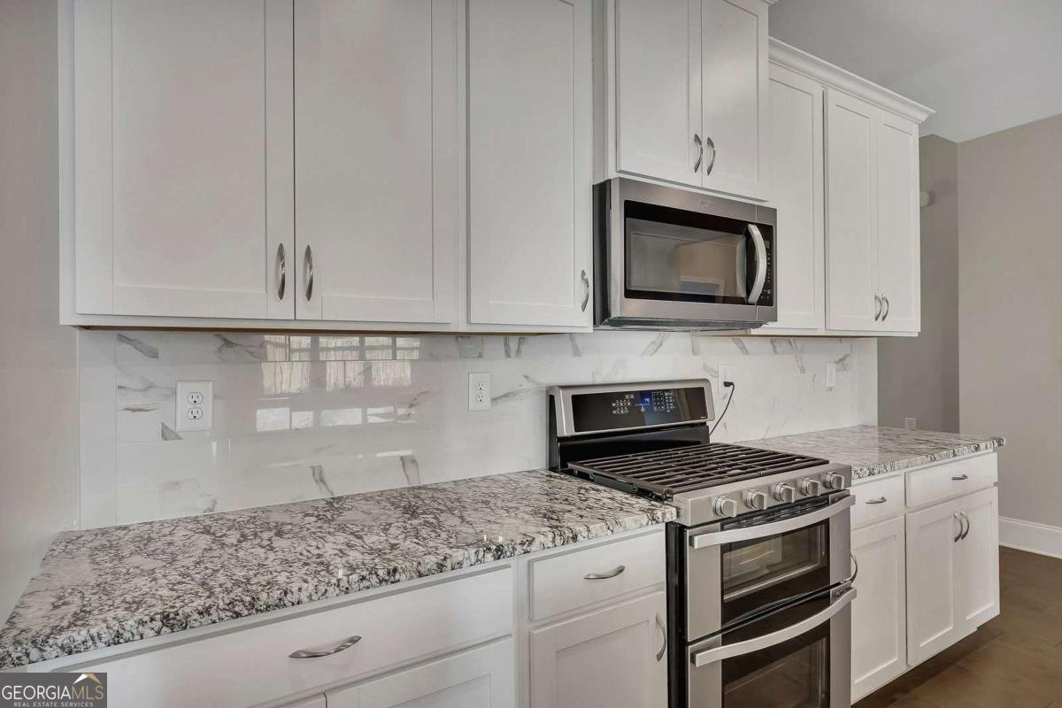 522 Bray Street Woodstock - Photo 11