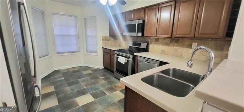 2105 Forest Trail Dunwoody - Photo 10