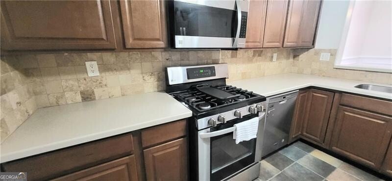 2105 Forest Trail Dunwoody - Photo 8