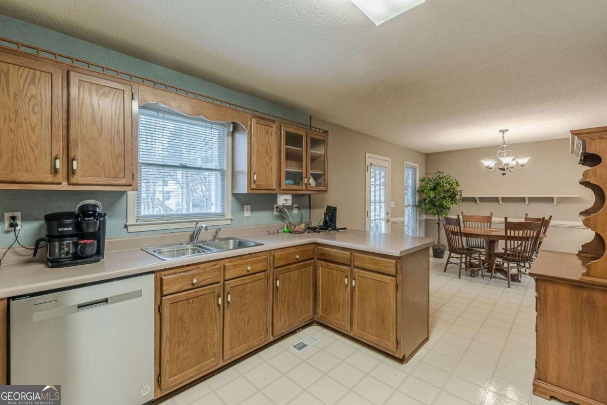 260 Wellington Walk Douglasville - Photo 7