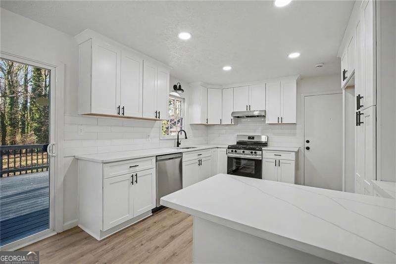 5689 Woodland Drive Acworth - Photo 11