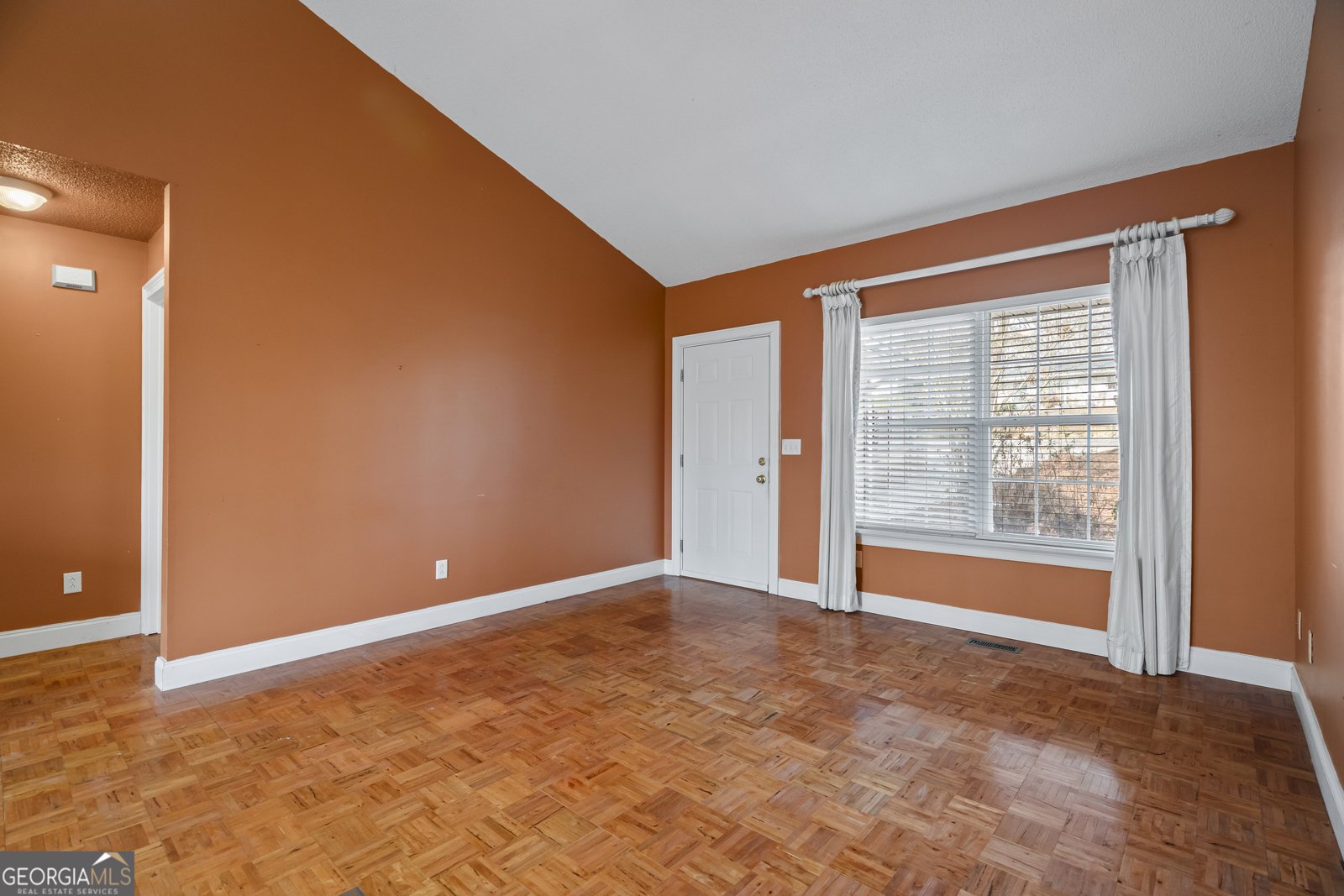 210 Blue Ridge Avenue Demorest - Photo 6