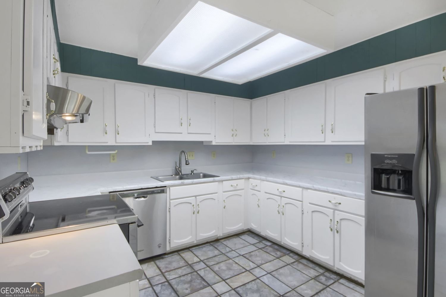 1769 Elizabeth Court Conyers - Photo 9