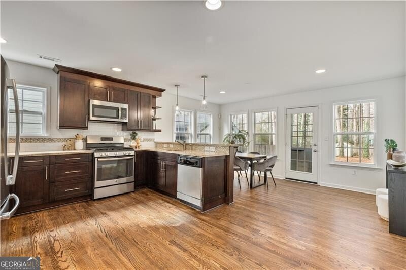 1498 Deerwood Drive Decatur - Photo 10