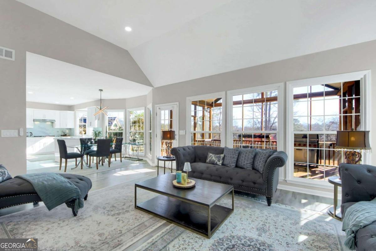 1010 Vinebrook Lane Alpharetta - Photo 14