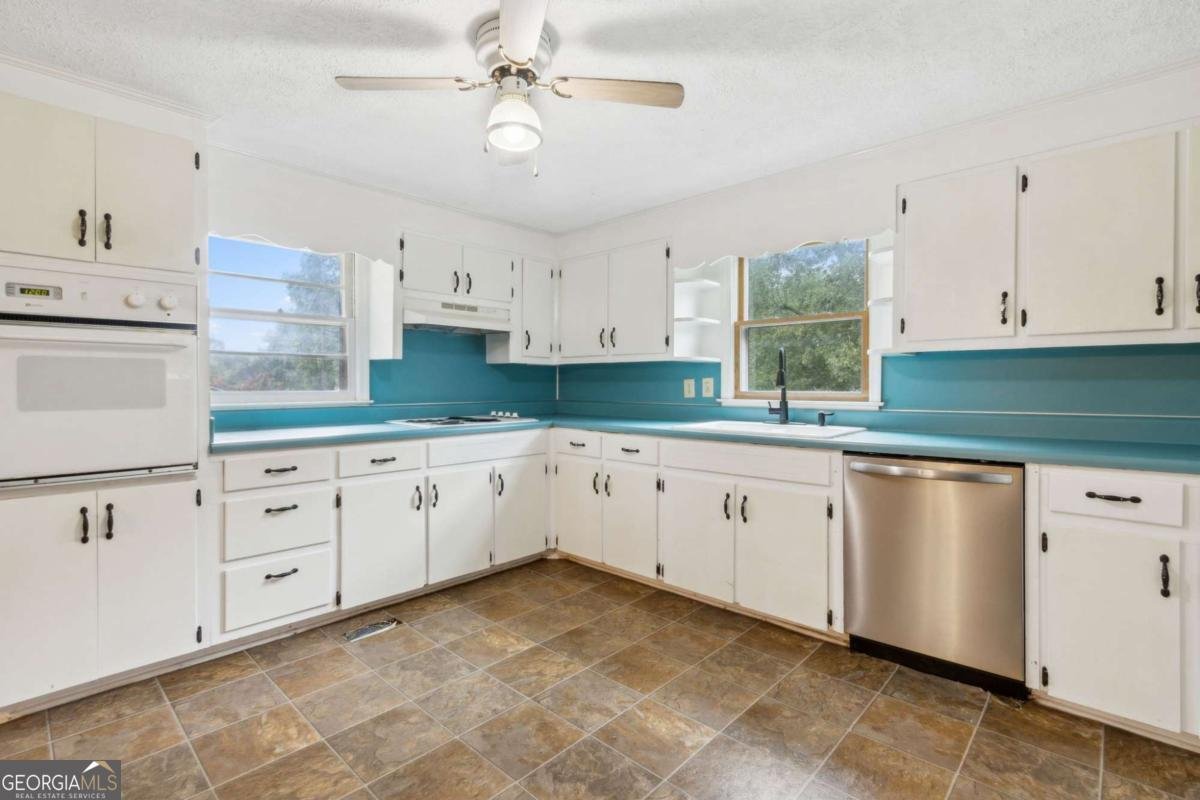 81 Russell Road Lawrenceville - Photo 13