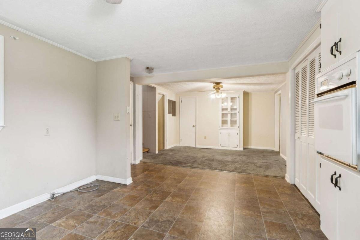 81 Russell Road Lawrenceville - Photo 14