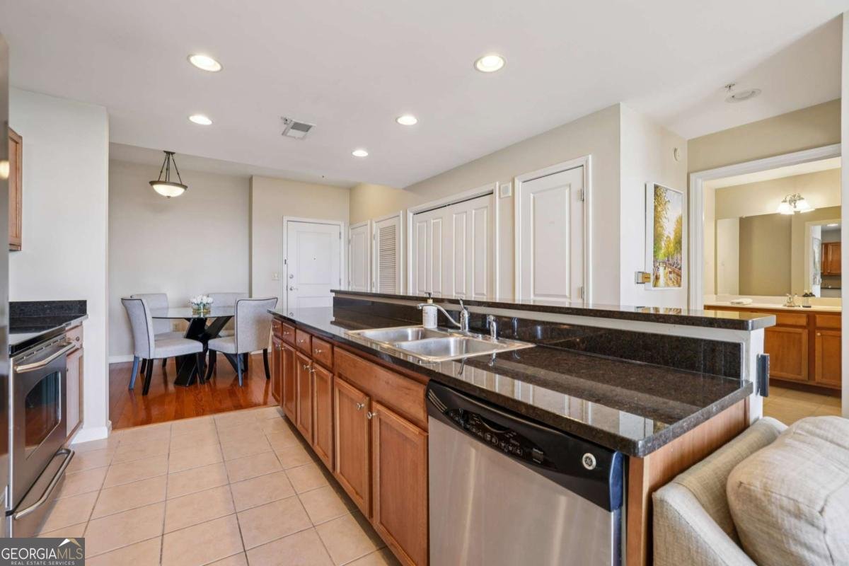 3040 Peachtree Road Atlanta - Photo 9