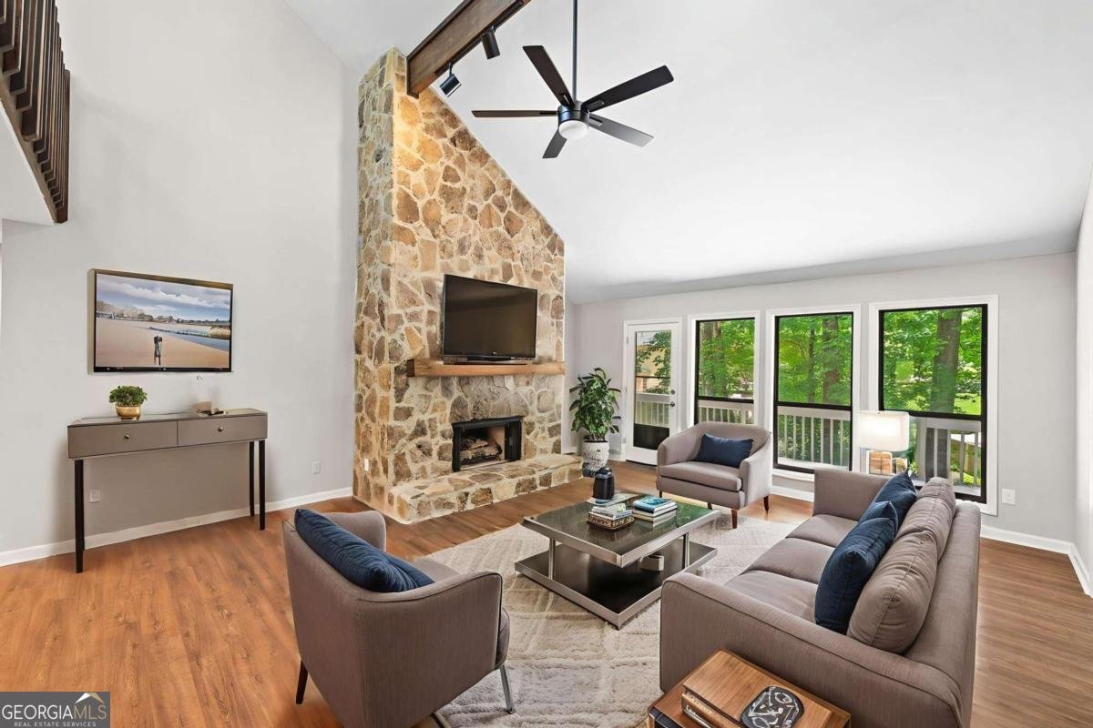 4528 Lashley Court Marietta - Photo 8