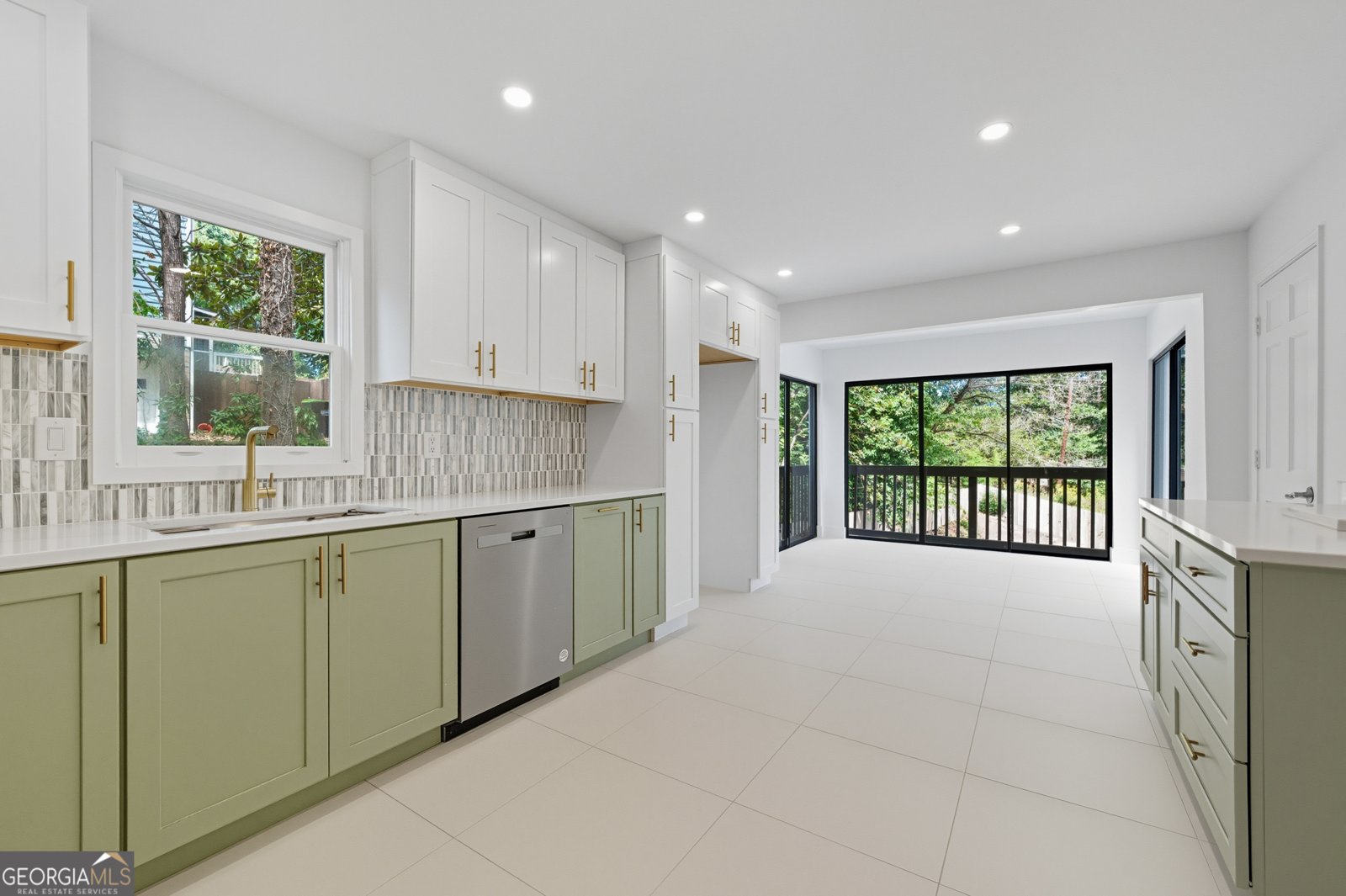 51 Queen Anne Drive Mableton - Photo 13