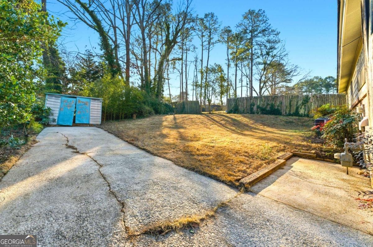 1887 Robinhill Court Tucker - Photo 23