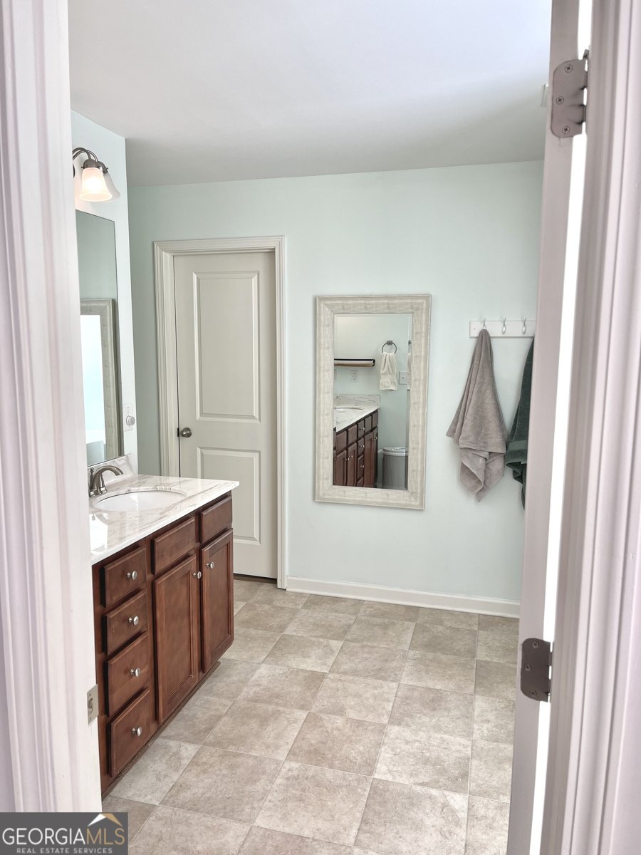 1402 Balvaird Drive Lawrenceville - Photo 38