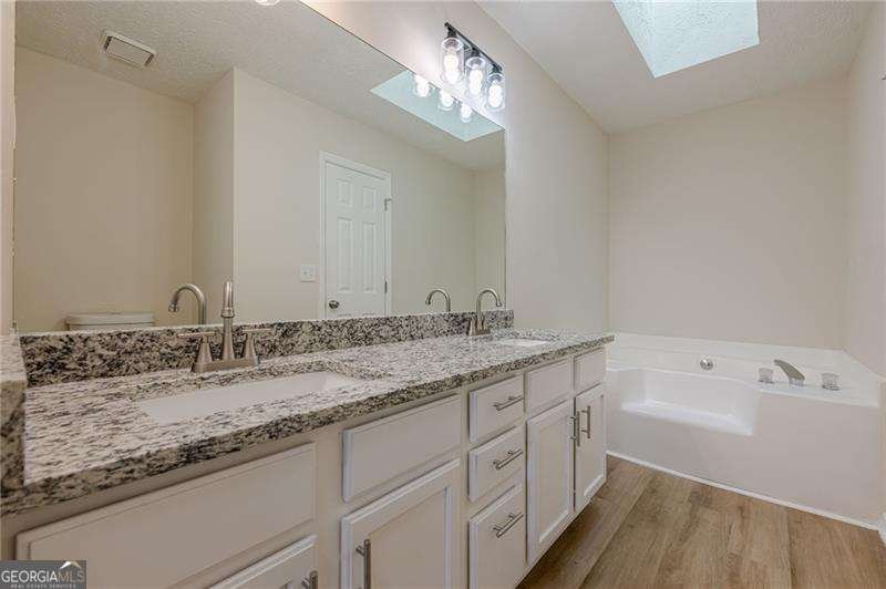 3754 Meadow Creek Drive Peachtree Corners - Photo 20
