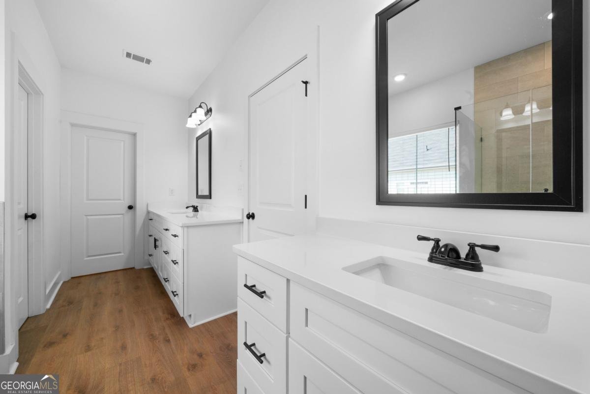 19 Trotters Lane Rome - Photo 37