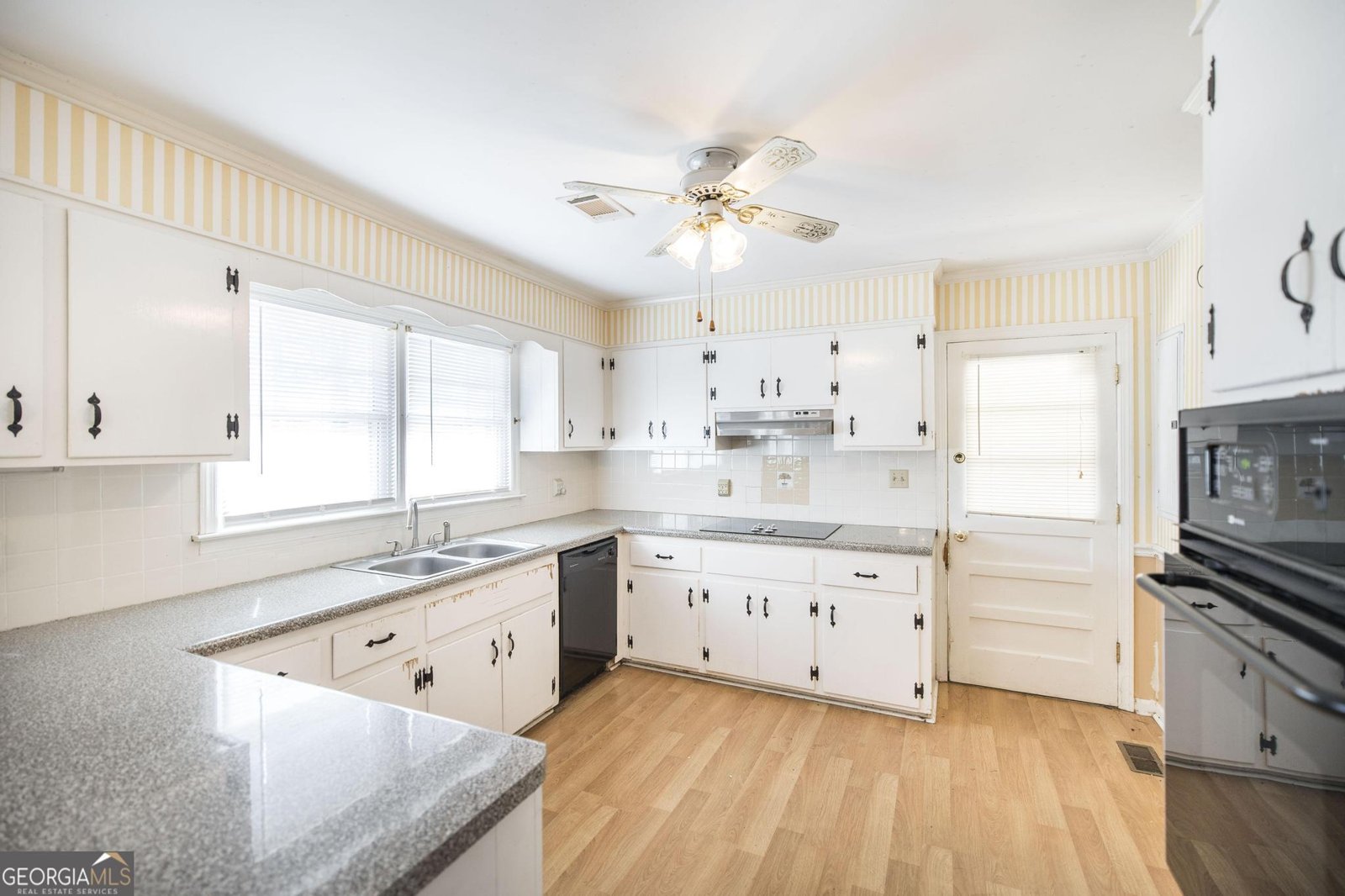 1739 Houston Lake Road Perry - Photo 9