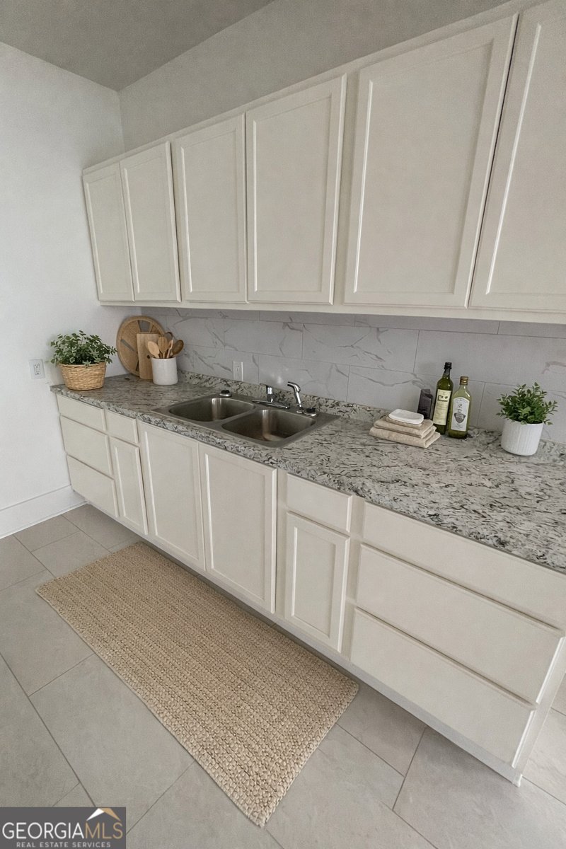 217 Barnesville Street Thomaston - Photo 11