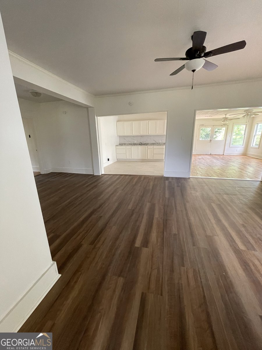 217 Barnesville Street Thomaston - Photo 12