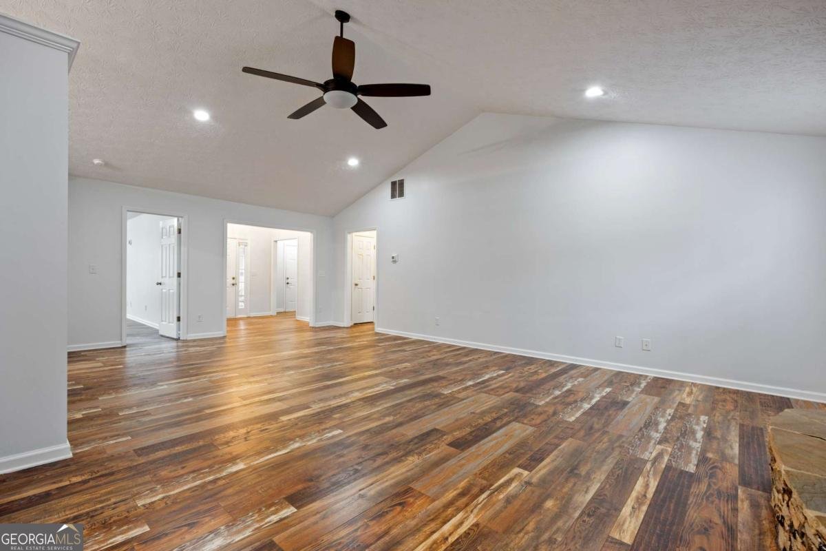 3768 Sharon Church Road Loganville - Photo 10