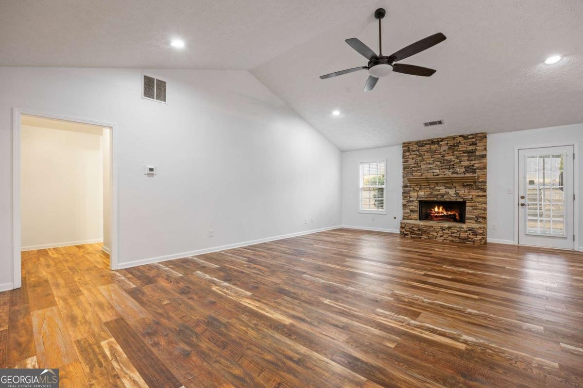 3768 Sharon Church Road Loganville - Photo 8