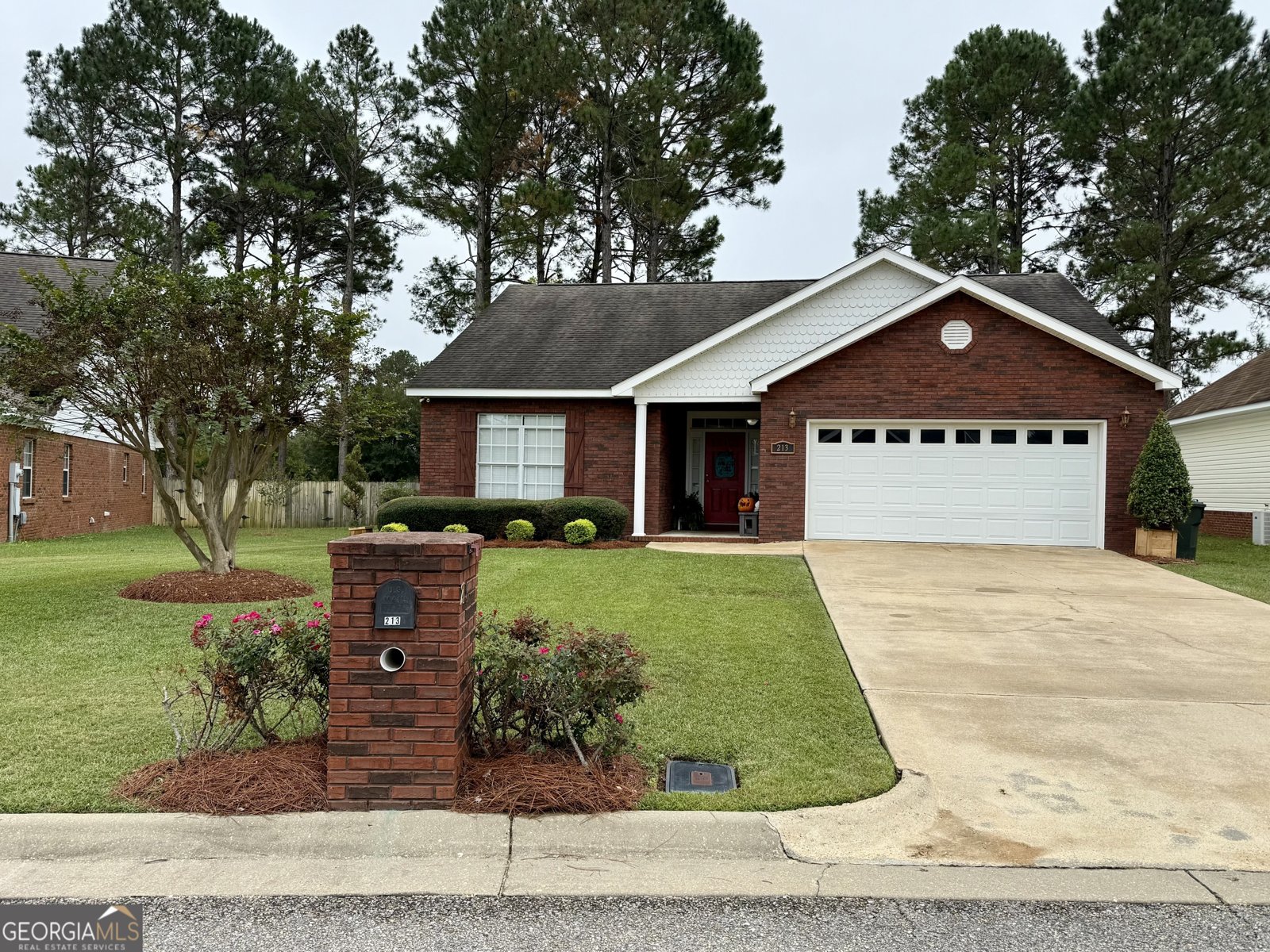 213 Okeechobee Dr Dothan - Photo 1
