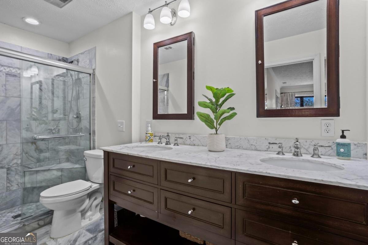 682 Highland Court Marietta - Photo 18