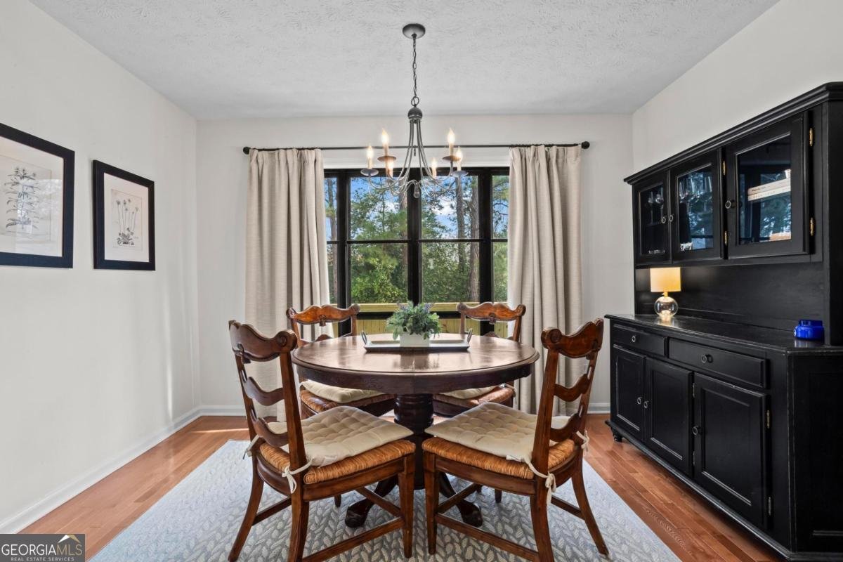 682 Highland Court Marietta - Photo 9