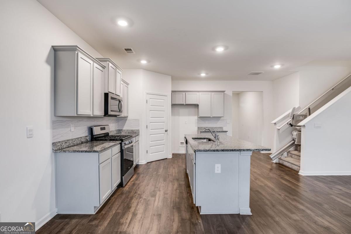 1545 Brangus Drive Stockbridge - Photo 8